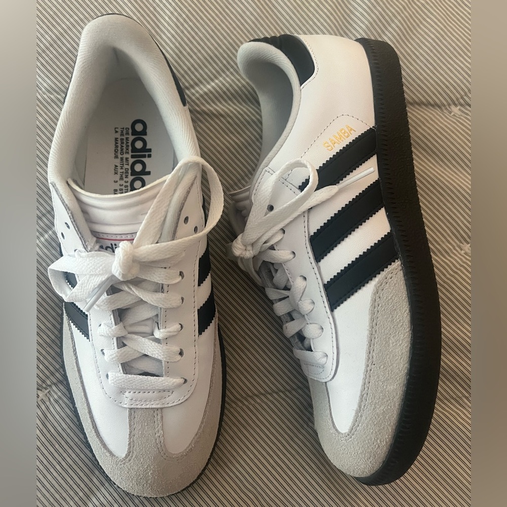 Adidas Sambas